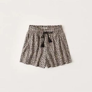 Abercrombie leopard linen shorts small